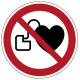 Panneau Interdit aux personnes porteuses d’un stimulateur cardiaque P007