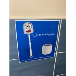 Merci d'utiliser la brosse toilette