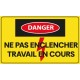 Panneau attention marche automatique couper courant