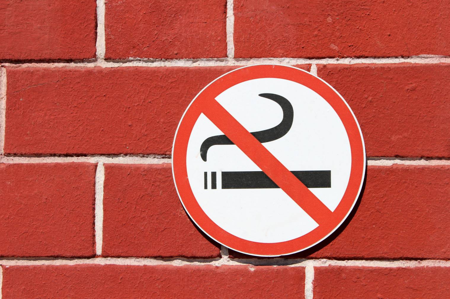 Interdiction de fumer dans les bars - Blog ABC Signaltique